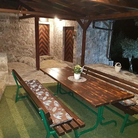Tamo Gdje Je Sve Po Mom Country house *